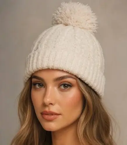 Barefoot Dreams CozyChic Cable Beanie with Pom Pom in Cream NEW