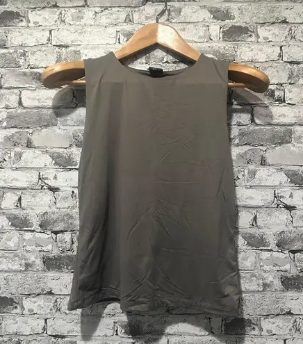 Tahari EUC Grey Sleeveless Muscle Tee Size S