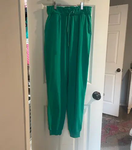 Lululemon Kelly Green Joggers