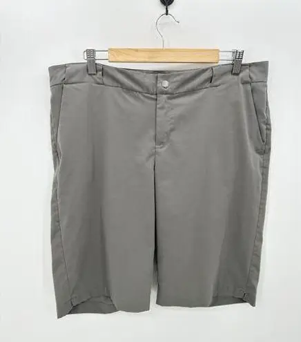 Columbia  Women Gray Polyester Blend Shorts Golf Outdoors Hiking Size 14