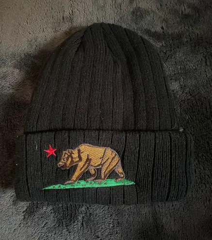 California Black Beanie