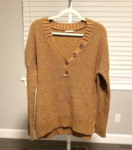 New In Oversized Caramel Colored Waffle Knit Button V Neck Sweater Tan Size L