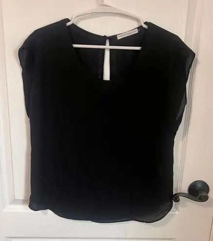 Three Eighty Two Womens Sheer Blouse Cap Sleeve Keyhole Back Pockets XS Black