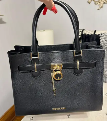 Michael Kors Hamilton Satchel Medium Sized EXCELLENT condition