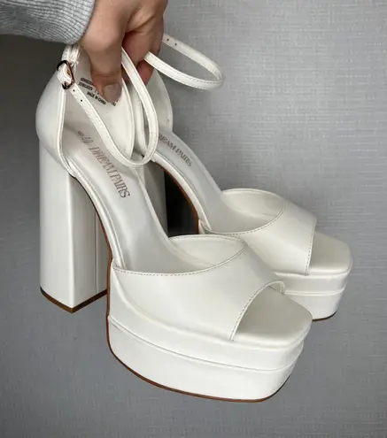 Dream Paris Dream Pairs White Platform Chunky Block Heel Ankle Strap Sandals Women Size 9