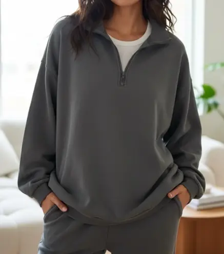 SKIMS L NWT boyfriend half zip in Zircon Blue slouchy fleece new SOLD OUT