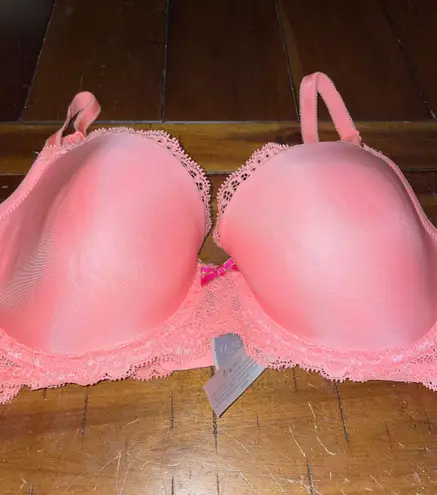 Victoria's Secret Victoria’s Secret Dream Angels Lined Demi Pink Bra with Lace Size 34C