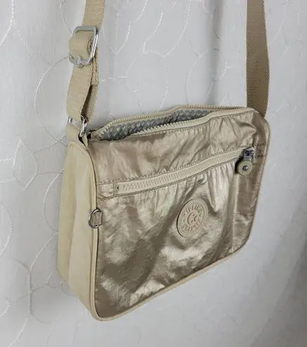 Kipling  Callie Womens Crossbody Bag Gold Metallic Lightweight Casual Purse Bag