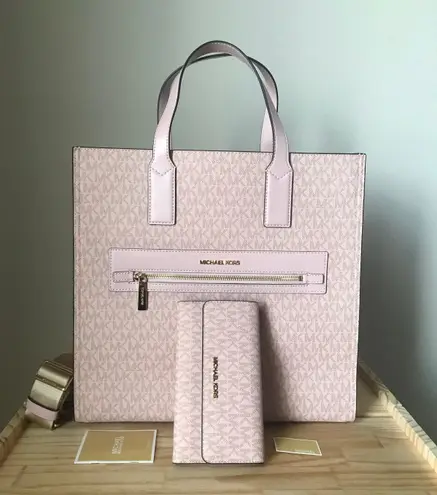 Michael Kors Set - Image 1