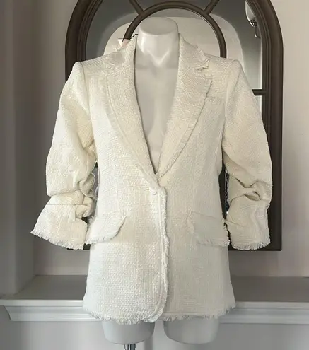 Cinq à Sept Khloe Bouclé Blazer in Gardenia, Size 4 New w/Tag Online for $395
