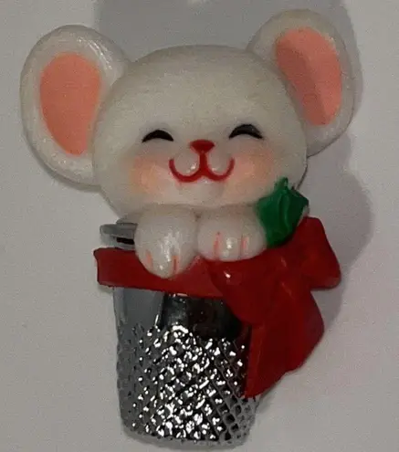 Hallmark 1983 Pin Christmas Mouse Sewing Thimble White Red Bow Holiday Brooch