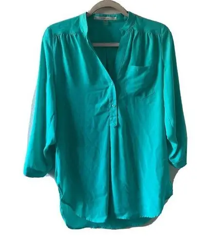 Stitch Fix 41 Hawthorn Womens Size Small Blue Split Neck Tab Sleeves Blouse Top