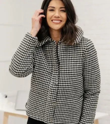 Andree by Unit Jacket Womens M Black White Houndstooth Puff Jacket NEW