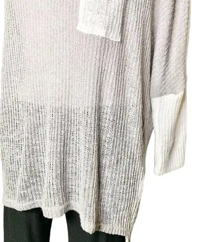Women’s Key To My Heart gray white color block sweater Size L