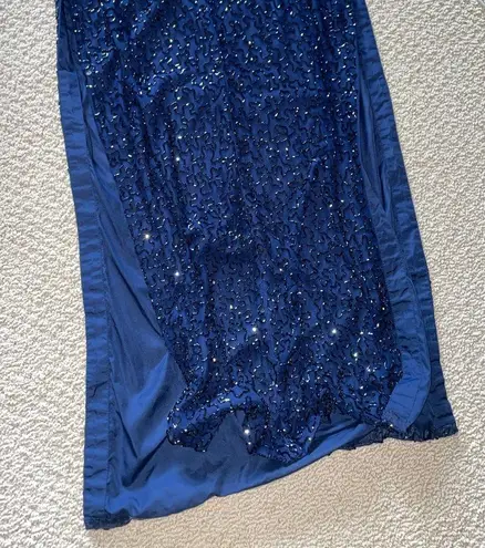 Cache 100% Silk Vintage Beaded Navy Blue Halter cross Strap Open Back Gown