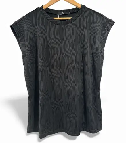 Wavy pattern blouse capped sleeve large Black Top NEW stretch