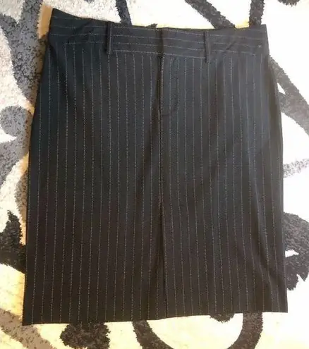 Old Navy  black/grey pinstriped pencil skirt sz 14