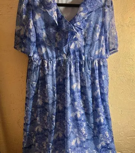 Ellos Blue Short Sleeve Ruffled dress flowy summer lovely floral Size 10