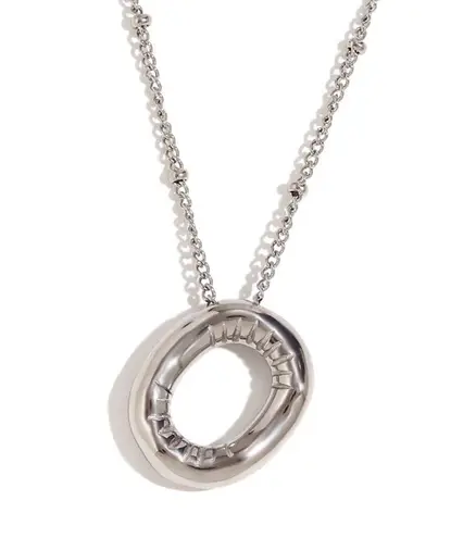 Balloon Letter O Initial Necklace Gold