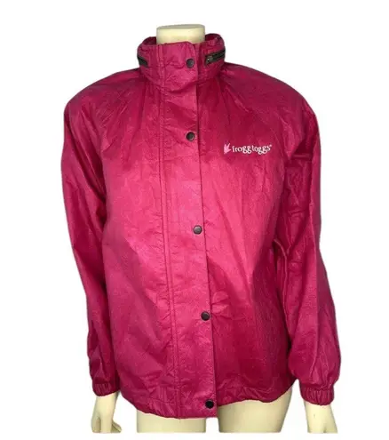 FROGG TOGGS woman classic proaction waterproof rain jacket in cherry size small Red
