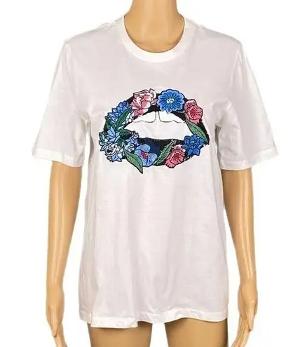 MARKUS LUPFER white t