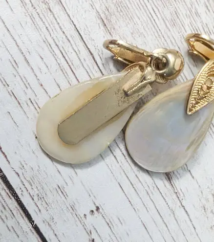 Vintage Clip On Earrings Teardrop Shape Mother of Pearl? Dangle