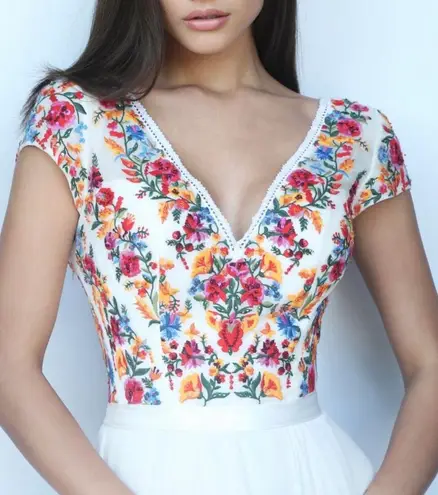 Sherri Hill 51112 White Floral Prom Dress Multi Size 8 170 69 Off Retail From Kyleigh