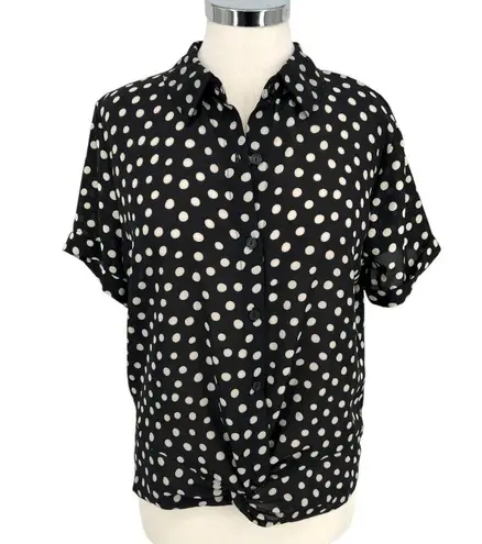 W5 Polka Dot Button-Up Twist Hem Blouse Short Sleeve Black White Size Medium NWT - Image 12
