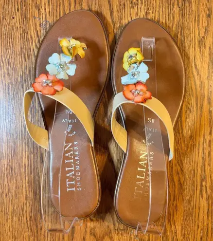 Italian Shoemakers Sandals/Thongs with Flowers size 8 1/2 Tropical Boho