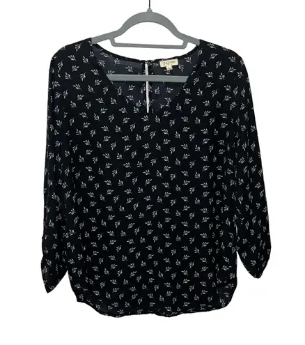 Lily White Black Blouse size Large