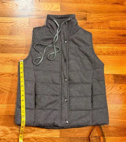 Women’s Medium Gray Full Zip Lined Puffer Vest Utility Winter Sleeveless Casual