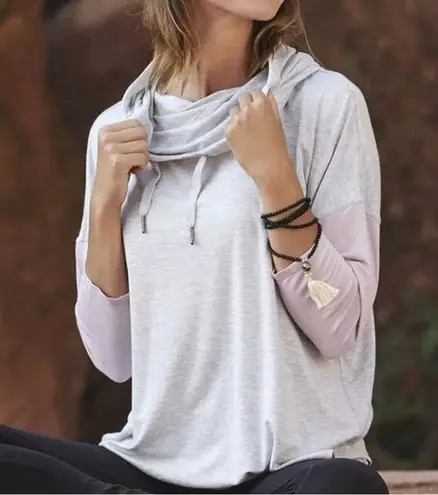 Gaiam athletic 3/4 sleeve hoodie medium