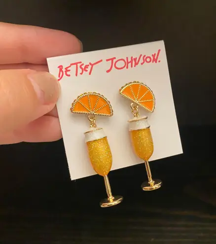 Betsey Johnson NWT  Mimosa Drop Earrings