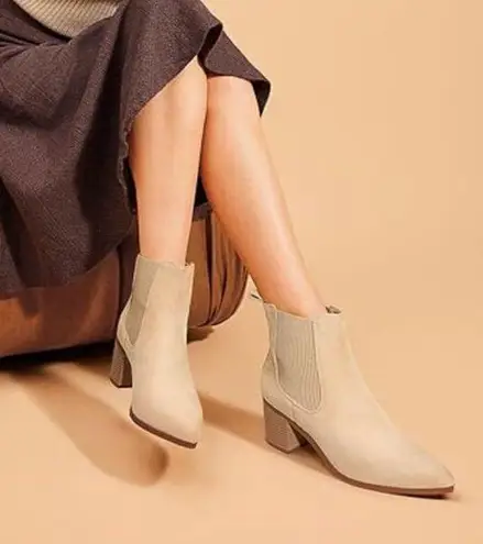 Dream Paris Dream Pairs Nude Suede Chelsea Elastic Chunky Block Heel Booties Women’s Size 8