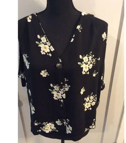 Elodie Large Black floral Button up blouse Womens L V Neck