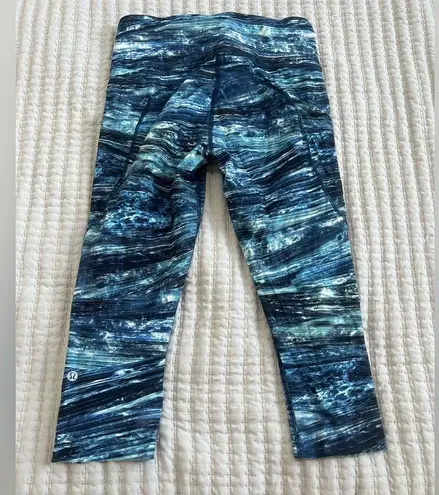 Lululemon  Speed Up Crop 21" Legging •8• Shorelines Blue Ocean Athletic Running