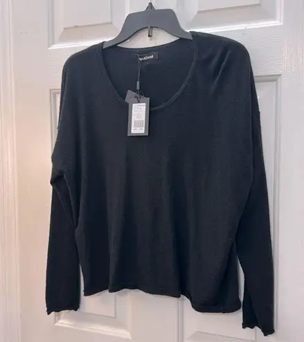 NAADAM Ultra Fine Classic Black Scoop top Size undefined