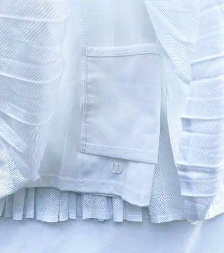 Wilson Sporting Goods WILSON | LARGE LIMITLESS PLEATED WHITE MINI SKIRT