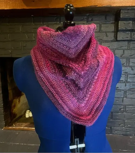 Handmade Crochet Cowl 100% Acrylic Purple