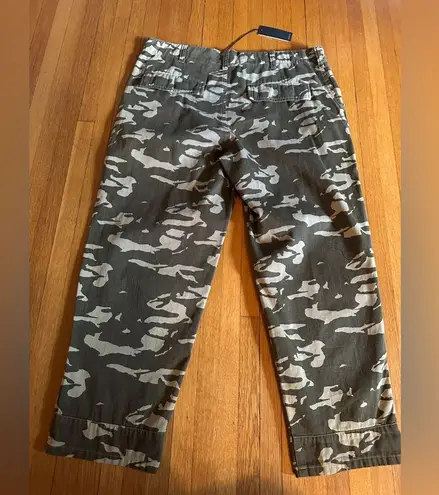 Monrow High Rise Straight Leg Camo Print Pants, 30”, NWT Green