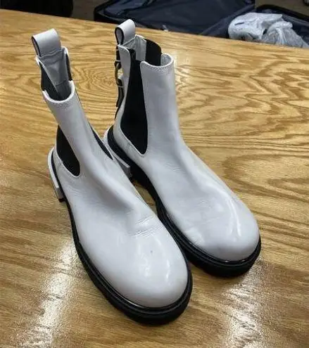 Frame Luxe Moda Chelsea Ankle Boots Women's 6.5 White Mid-Calf Round Toe S44