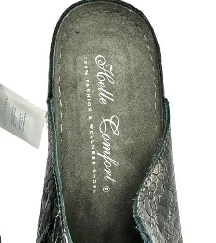 HELLE COMFORT WELLNESS PEWTER SNAKE PRINT SLIDE ON CLOGS SIZE 6.5