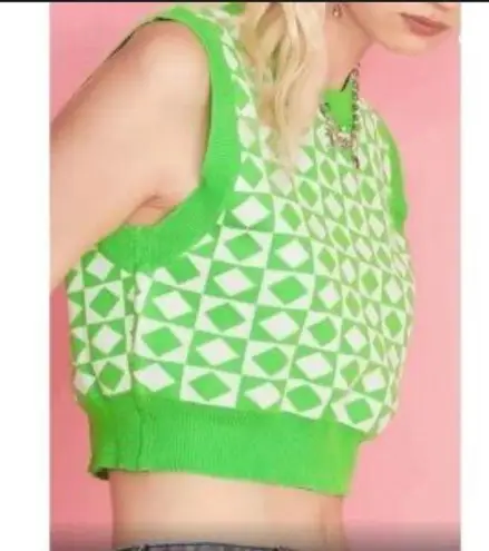Cider Green and White Geometric Knit Cropped Sweater Vest