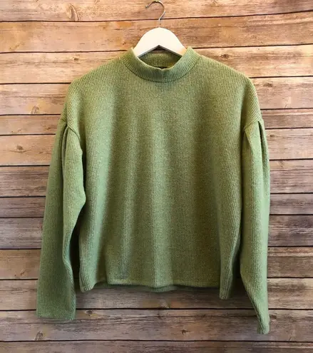 Kirious Green Mock Neck Balloon Sleeve Pullover Sweater Size Small NWT