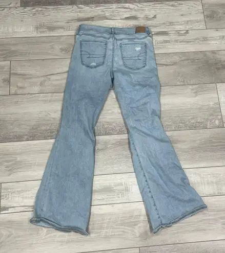 American Eagle Outfitters Distresses Jeans