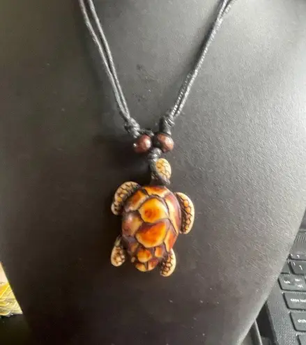 Adjustable black rope sea turtle necklace for women