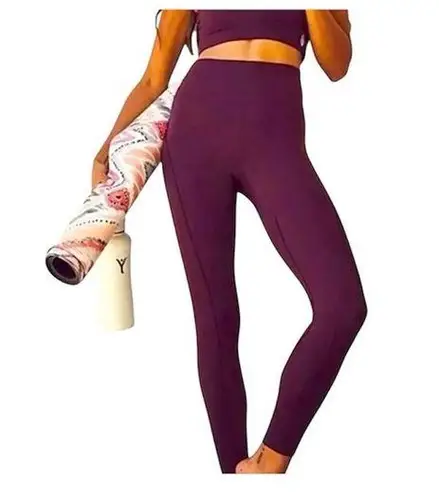 NWT FP Movement by Free People Hearts Aflutter Ruffle Leggings Fig Jam Small Red