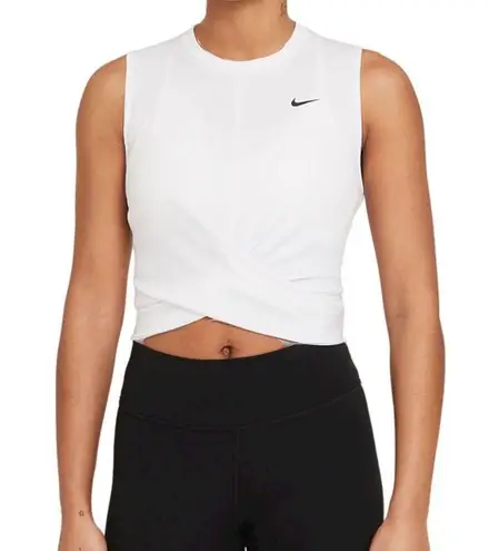 Nike Cropped Tank