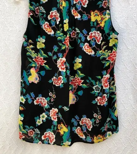 Rose + Olive Rose +‎ Olive Sleeveless Floral Blouse