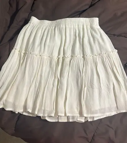 Francesca's Cream Skirt